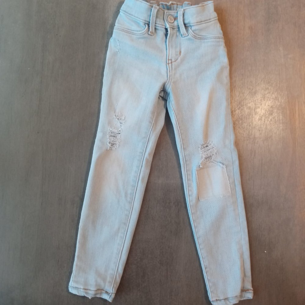 Old Navy San Francisco CA Blue Distressed Patch Jeans For Girls Size 4